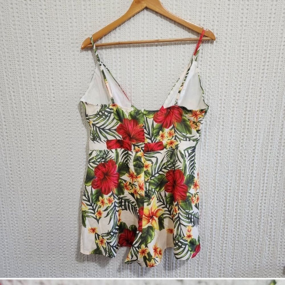 Romper - Picture 3 of 3